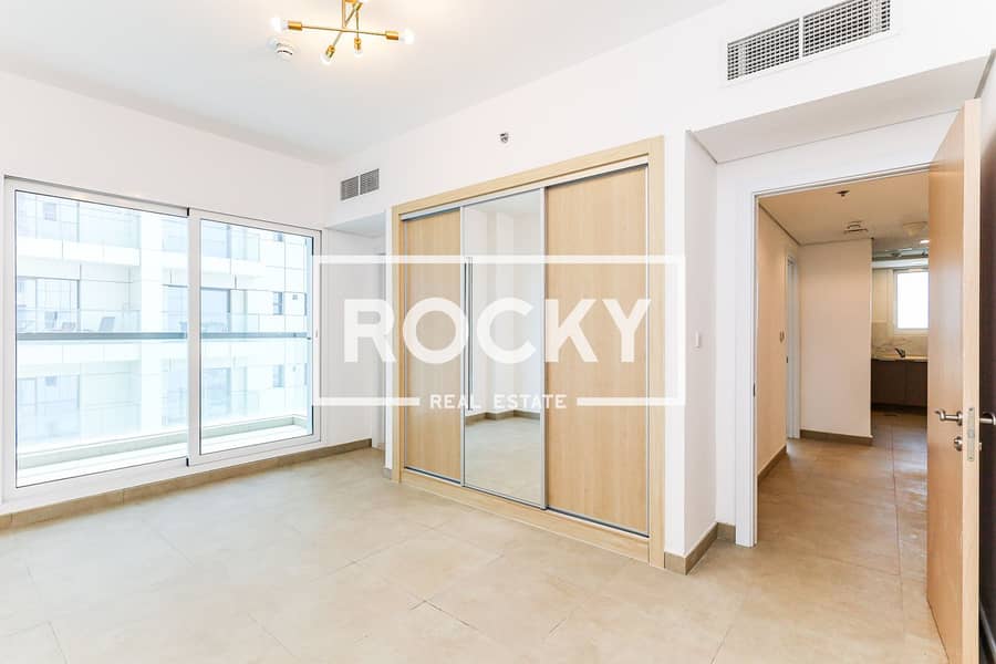 4 Sky views - Apartment (13 of 17). jpg