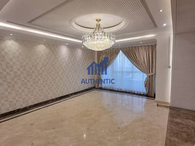 Prime Location | Vacant | Upper Floor 2 BHK | Amazing View