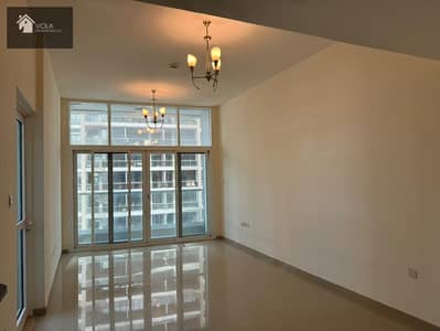 Chiller Free | Spacious and Bright Apartment | Vacant | Well Maintained