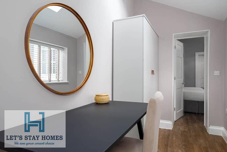 Flash Sales ! Yearly Stay I Quarterly Payments I Near Metro ! Furnished with Kitchen I Lavish I Free Housekeeping - Image 10