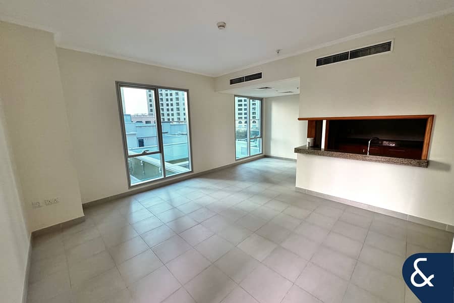 Chiller Free | Exclusive | Marina Views Chiller Free | Exclusive | Marina Views
