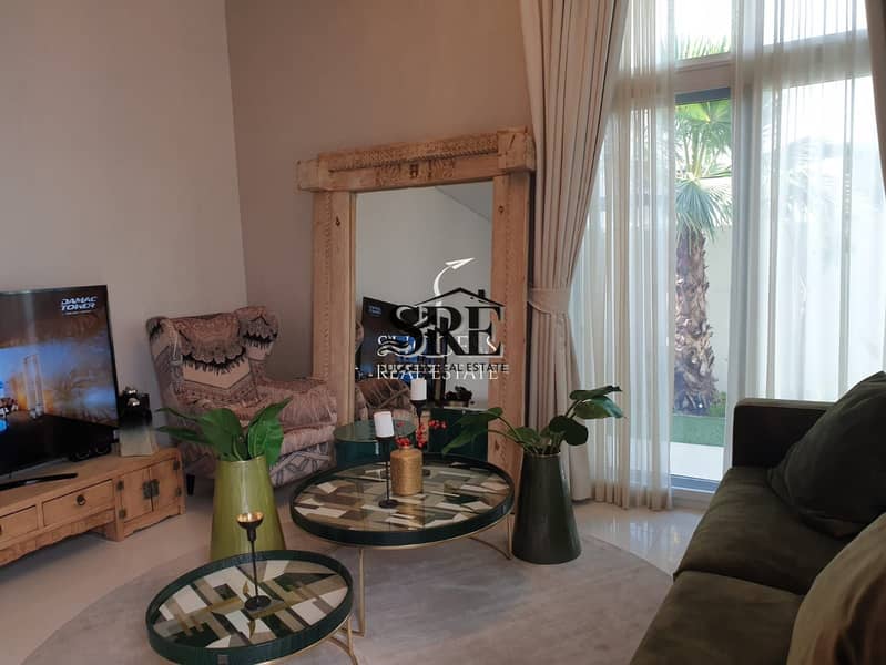 3 bedroom + Maid Room Townhome for rent Janusia | Middle Corner