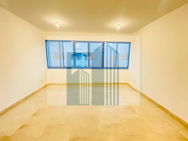 2bhk One Master bedroom Available Big Size 4 or 6 payment 2bhk One Master bedroom Available Big Size 4 or 6 payment
