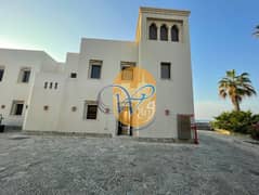 شاليه مميز للإيجار الكوف روتانا | على البحر مباشرة