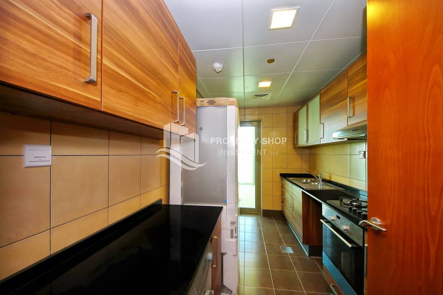 9 1-br-apartment-al-reem-island-shams-abu-dhabi-beach-tower-b-kitchen. JPG