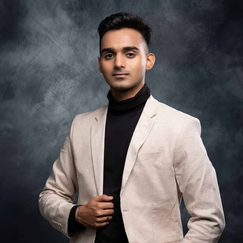 Piyush Bhambhani Piyush Bhambhani