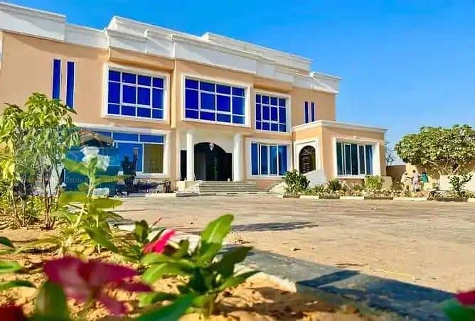 Brand New 1st Tenant Luxury Studio With Wardrobe Sep/Kitchen Proper Washroom Nr Khalifa Market KCA Brand New 1st Tenant Luxury Studio With Wardrobe Sep/Kitchen Proper Washroom Nr Khalifa Market KCA