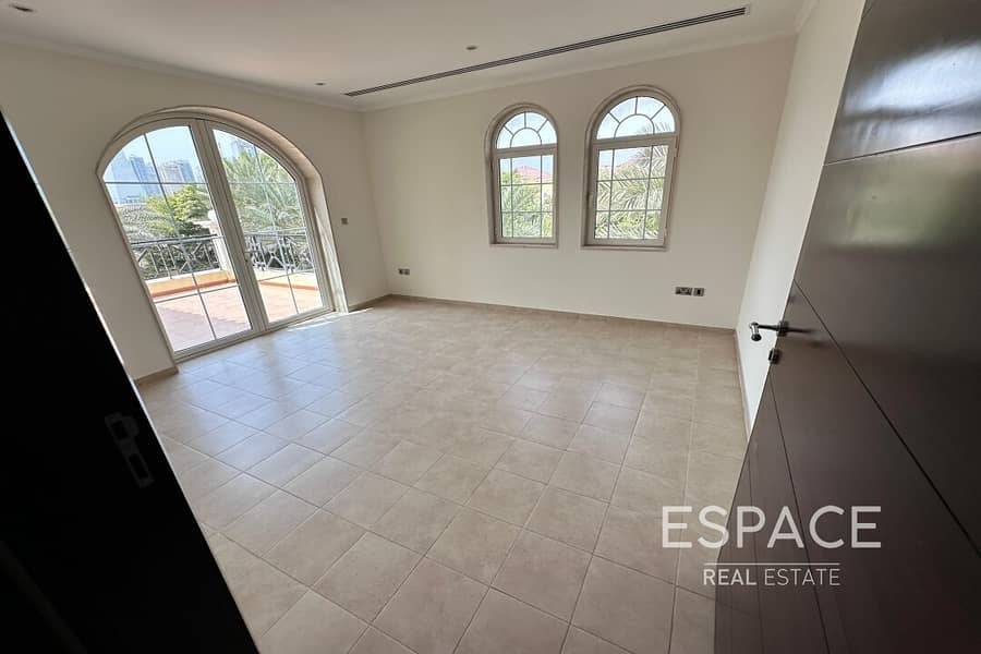 Available Now | Corner Villa | Good Location - Image 7