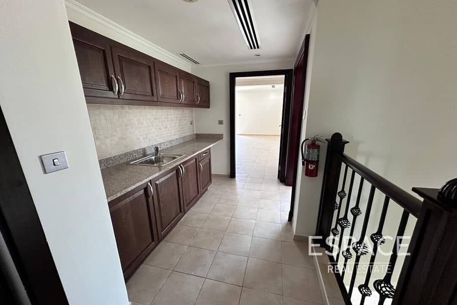 Available Now | Corner Villa | Good Location - Image 11