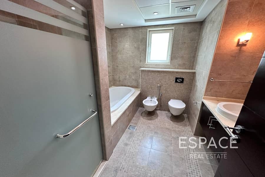 Available Now | Corner Villa | Good Location - Image 12