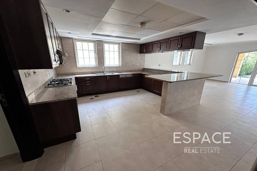 Available Now | Corner Villa | Good Location - Image 17