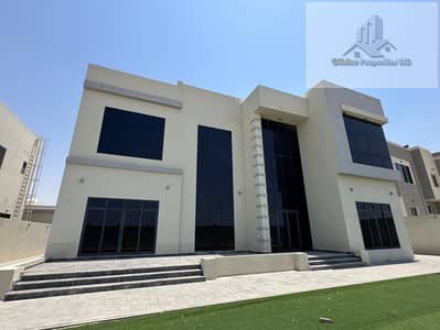 Luxurious | Garden Area | Covered Parking