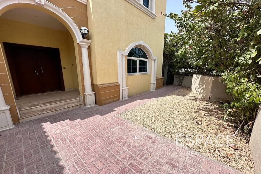 Available Now | Corner Villa | Good Location - Image 19