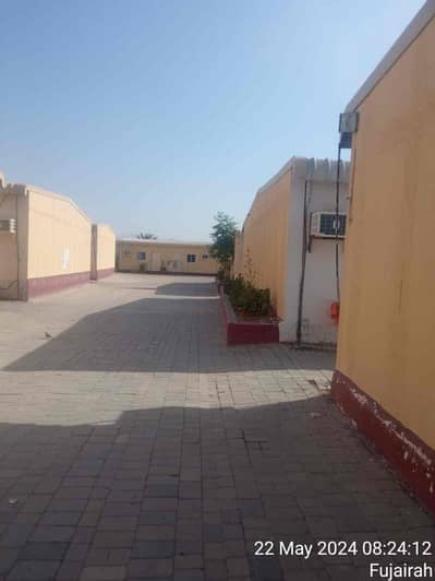 Labour Camp for Rent in Mirbah, Fujairah - U53zFDJKP0Yp5uM32wut5H2nvhsB5MTOWm9sfMBr