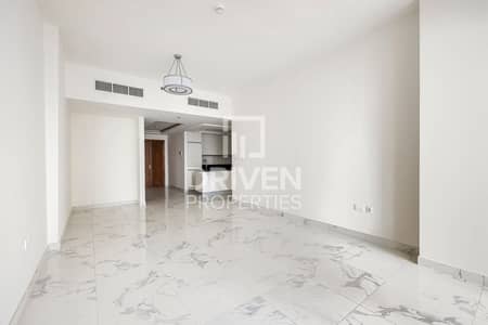 2 Bedroom Apartment for Rent in Business Bay, Dubai - Community view | High Floor | Ready to Move in