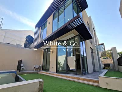 SPACIOUS | LUXURY VILLA | SWIMMING POOL