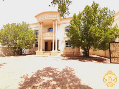 5 Master Bedroom + Maid room . Driver room Wadrobe and balcony 100k with parking villa at al khabasi