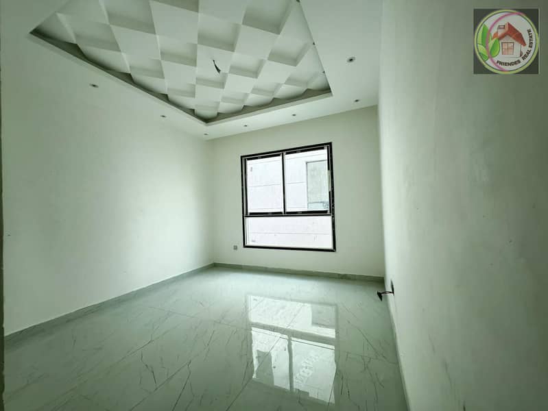 10 99fda493-b2a7-4a02-b1d4-93a20fb1a6ea. jpg