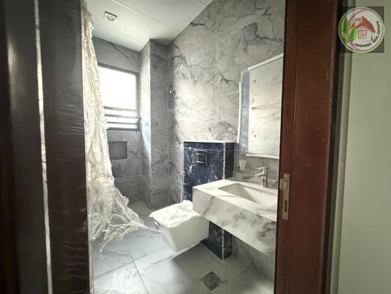 15 65a06eb3-506a-4831-91f7-30c3214879ec. jpg