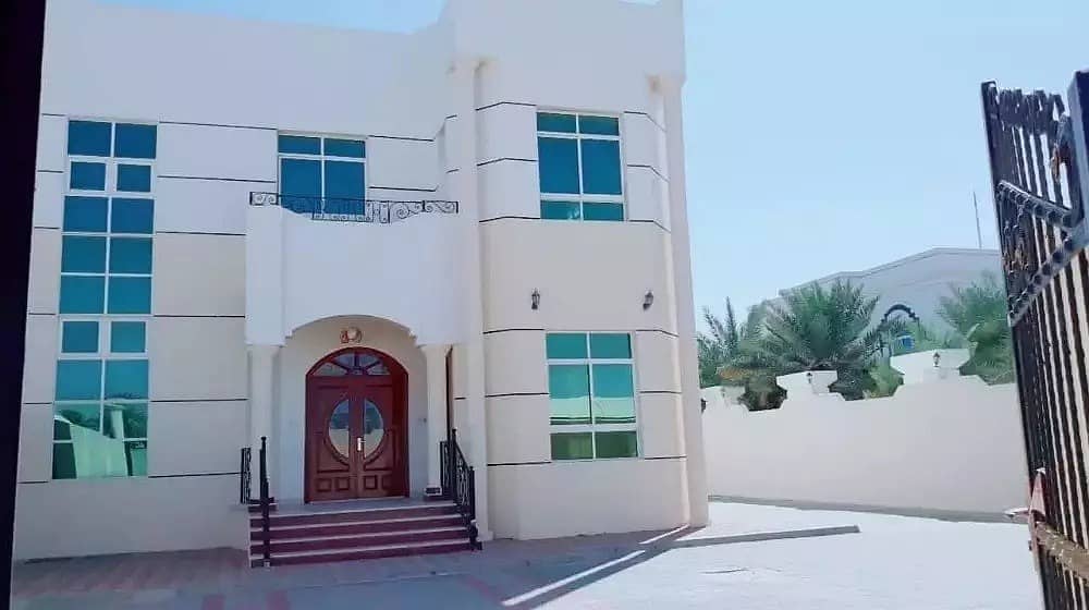 Вилла в Ашаридж, 4 cпальни, 85000 AED - 4035108