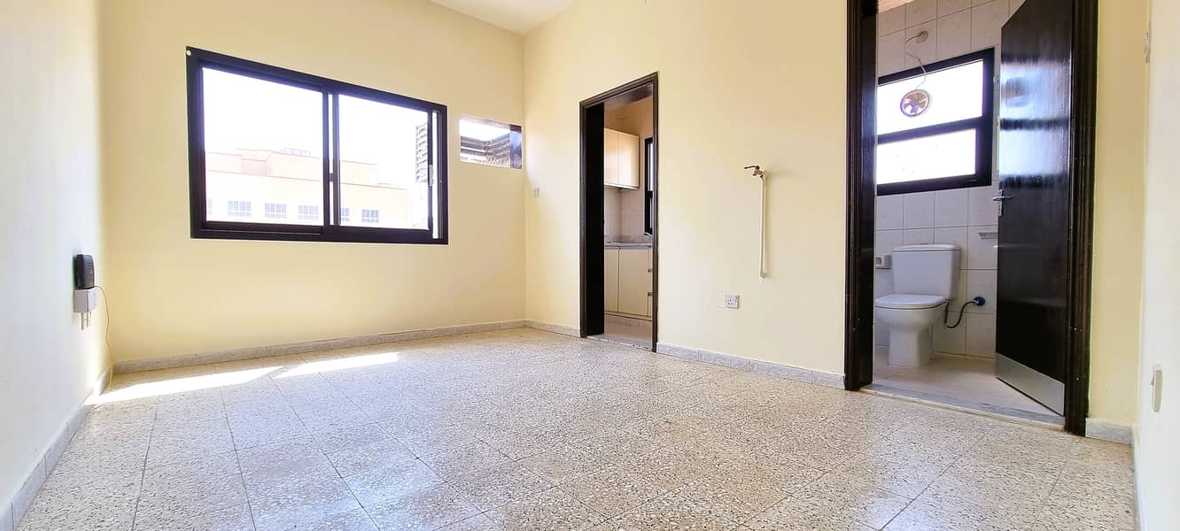 CLOSED KITCHEN STUDIO NEAR BURJUMAN METRO CLOSED KITCHEN STUDIO NEAR BURJUMAN METRO