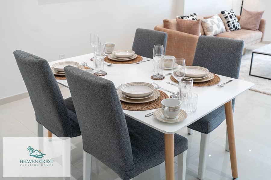 Ultra Luxury 2 bed Apartment- Free Parking, Gym and Pool - All Bills included - Image 8