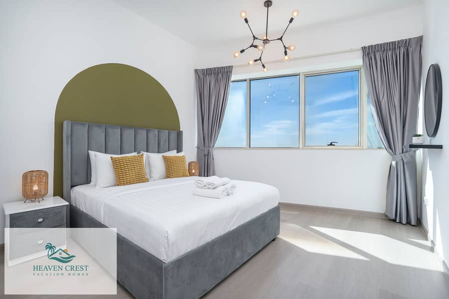 Luxe Four Bed Apartment - Free Parking, Gym and Pool - All Bills Included - Image 13