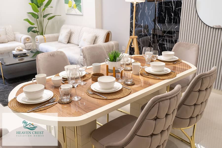 Prime Location & Luxe Design | Bills Included | Fully Furnished Pool, Parking, Gym - Image 14