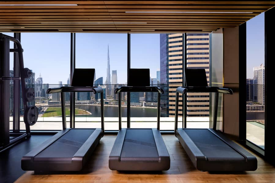 8 Health club with view. jpg