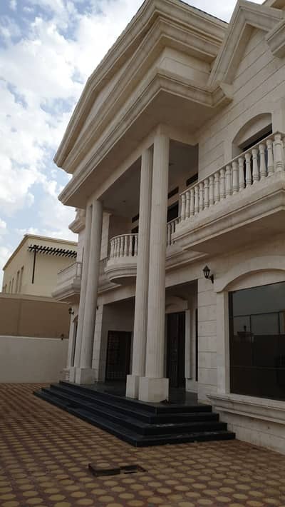 6 Bedroom Villa for Sale in Hoshi, Sharjah - 6 Bed Villa For Sale 6 Bedroom Villa for Sale in Hoshi, Sharjah - 6 Bed Villa For Sale