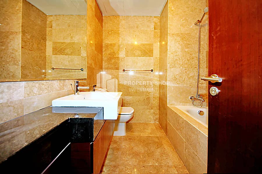 11 2-bedroom-apartment-al-reem-island-marina-square-marina-heights-2-2-master-bathroom. JPG