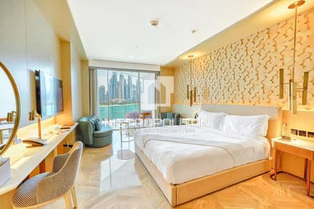 Studio for Sale in Palm Jumeirah, Dubai - High Floor | Best View | 04 Series | Luxury Living
