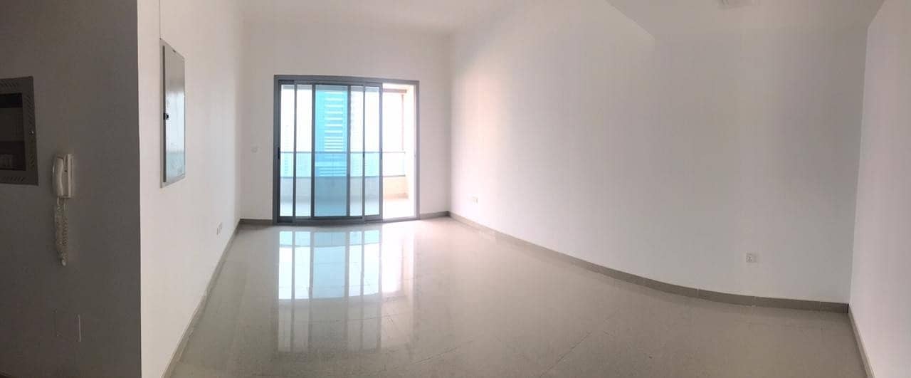 wow big flat for rent in new building near skycourt