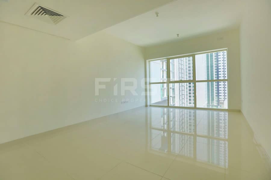 6 Internal Photo of 1 Bedroom Apartment in Burooj Views Marina Square Al Reem Island Abu Dhabi UAE (3). jpg