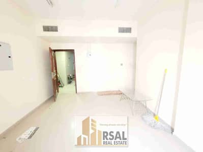 1 Bedroom Flat for Rent in Muwaileh Commercial, Sharjah - T7vP1TKt76InihaYkNuQQvKiwVDbhJGeZntz8WNo