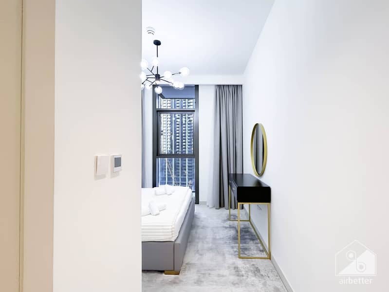 23 BCrown - 1308-Master Room-1. jpg