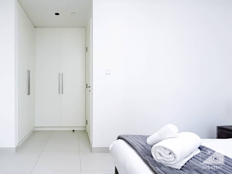 44 BCrown - 1308-Room2-8. jpg