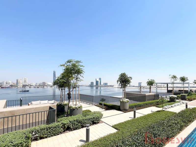 19 Swimming Pool Sea view. jpg