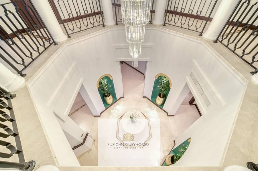 Sea view Elegant 5BR+M Villa w/ Private Pool and Beach - Image 8