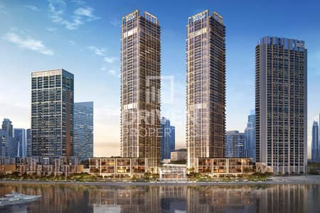 4 Bedroom Flat for Sale in Business Bay, Dubai - Unique Layout and High Floor Apt | Resale