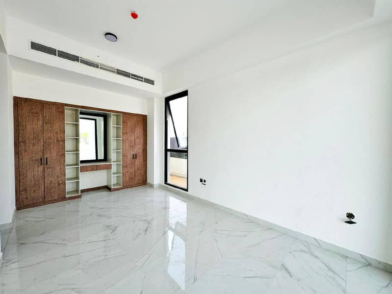 11 Glam Residence - Photos (1)_page-0011. jpg
