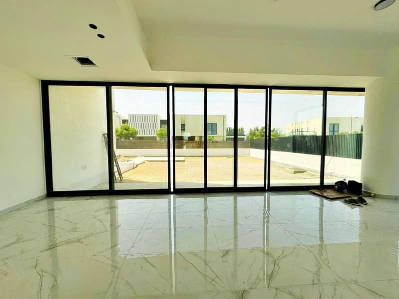 15 Glam Residence - Photos (1)_page-0015. jpg