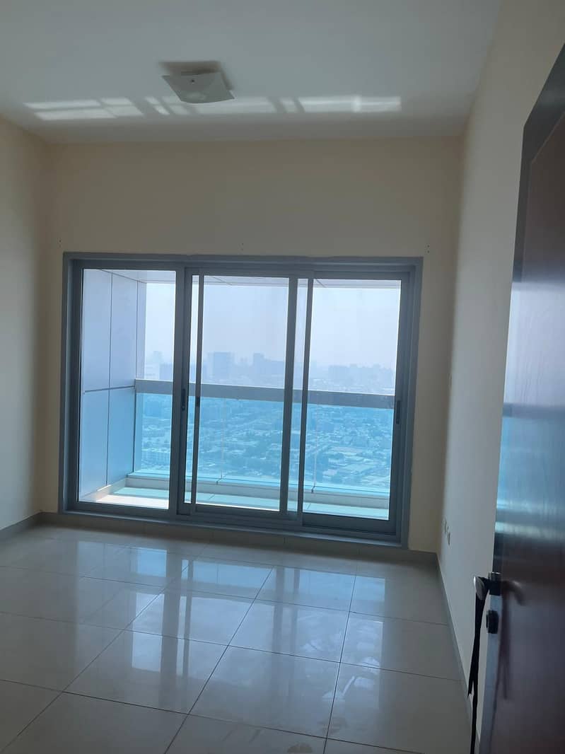 9 croniche tower ajman new photos (22). jpeg
