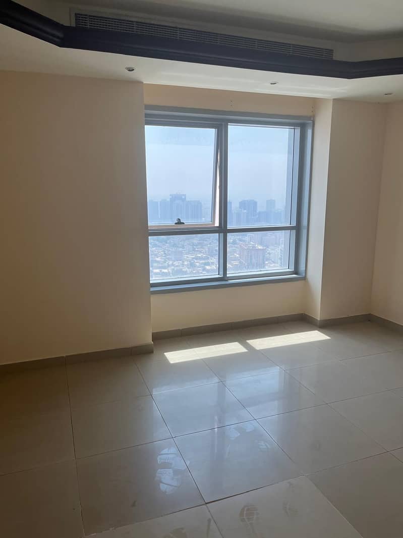 11 croniche tower ajman new photos (13). jpeg