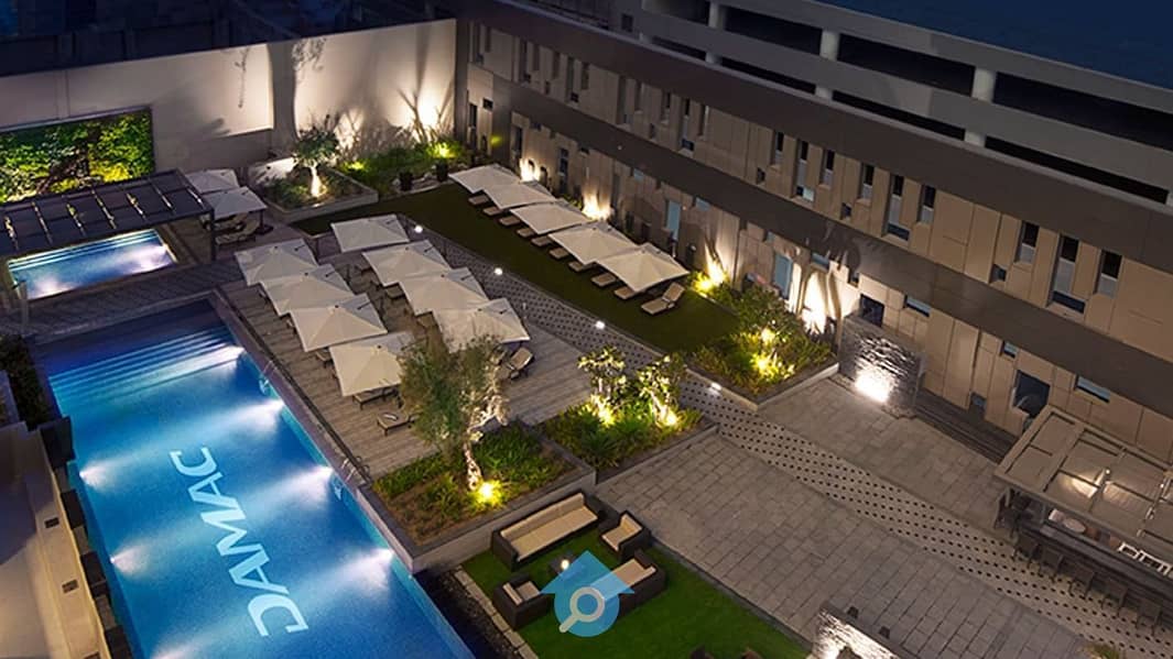 20 outdoor-lounge-area_wide. jpg