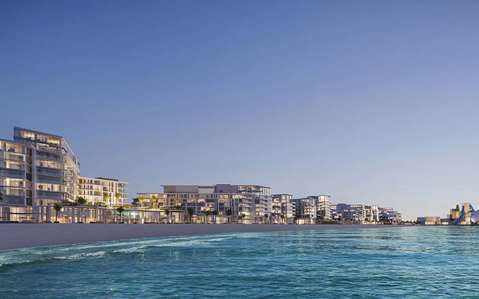 3 Beachfront-Living. jpg