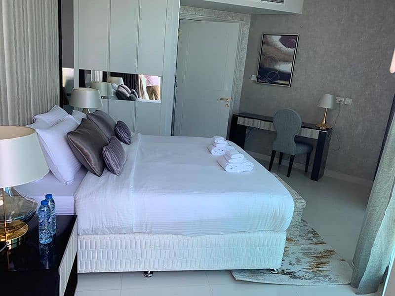 Spacious 1BR | Luxury | Near Dubai Mall