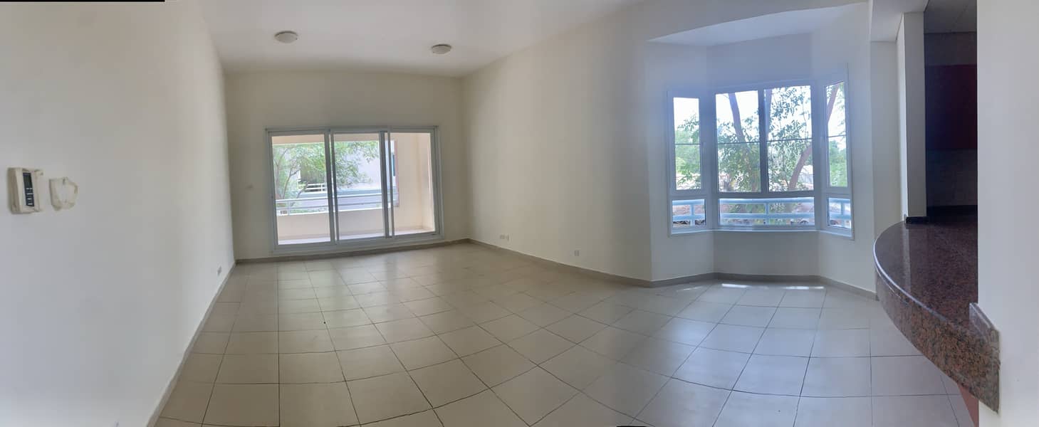 11 1 pano living bay window. jpg