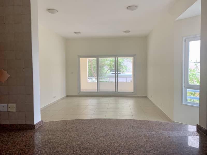 15 5 kitchen to living room. jpg