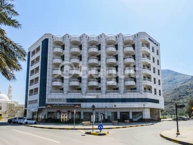 2 Bedroom Apartment for Rent in Khor Fakkan, Sharjah - EXCLUSIVE OFFER FOR TWO BEDROOM FLATS - TASNEEM BUILDING - KHORFAKKAN